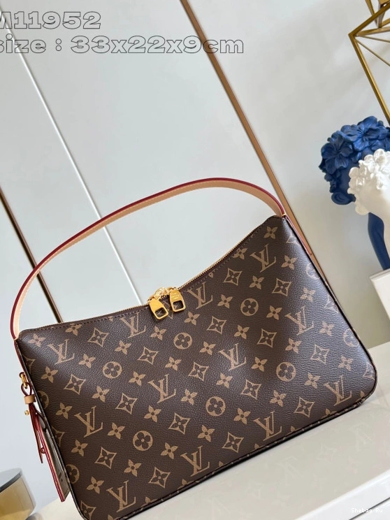 Slouchy VUITTON LOUIS PM-33*22*9CM 0815